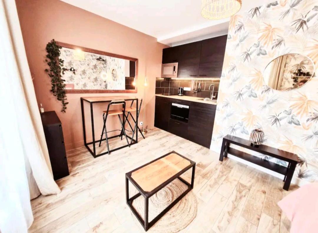 Maison Juliette Clichy Extérieur photo